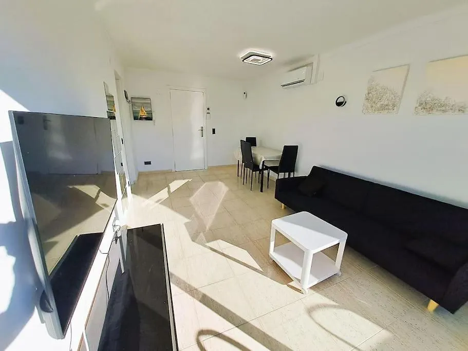 Apartamento 1A Linea De Mar Empuriabrava 0*,