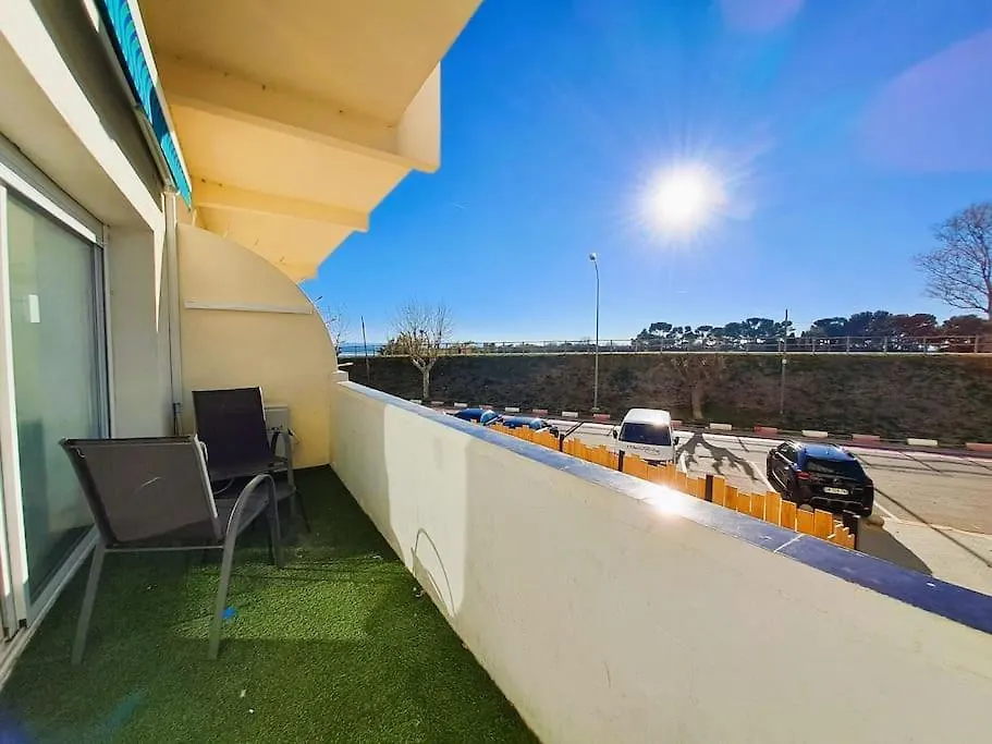 Apartamento 1A Linea De Mar Empuriabrava