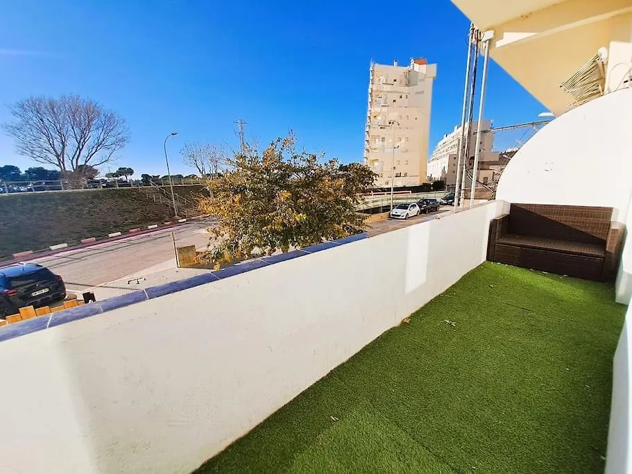 Apartamento 1A Linea De Mar Empuriabrava 0*,  Spain